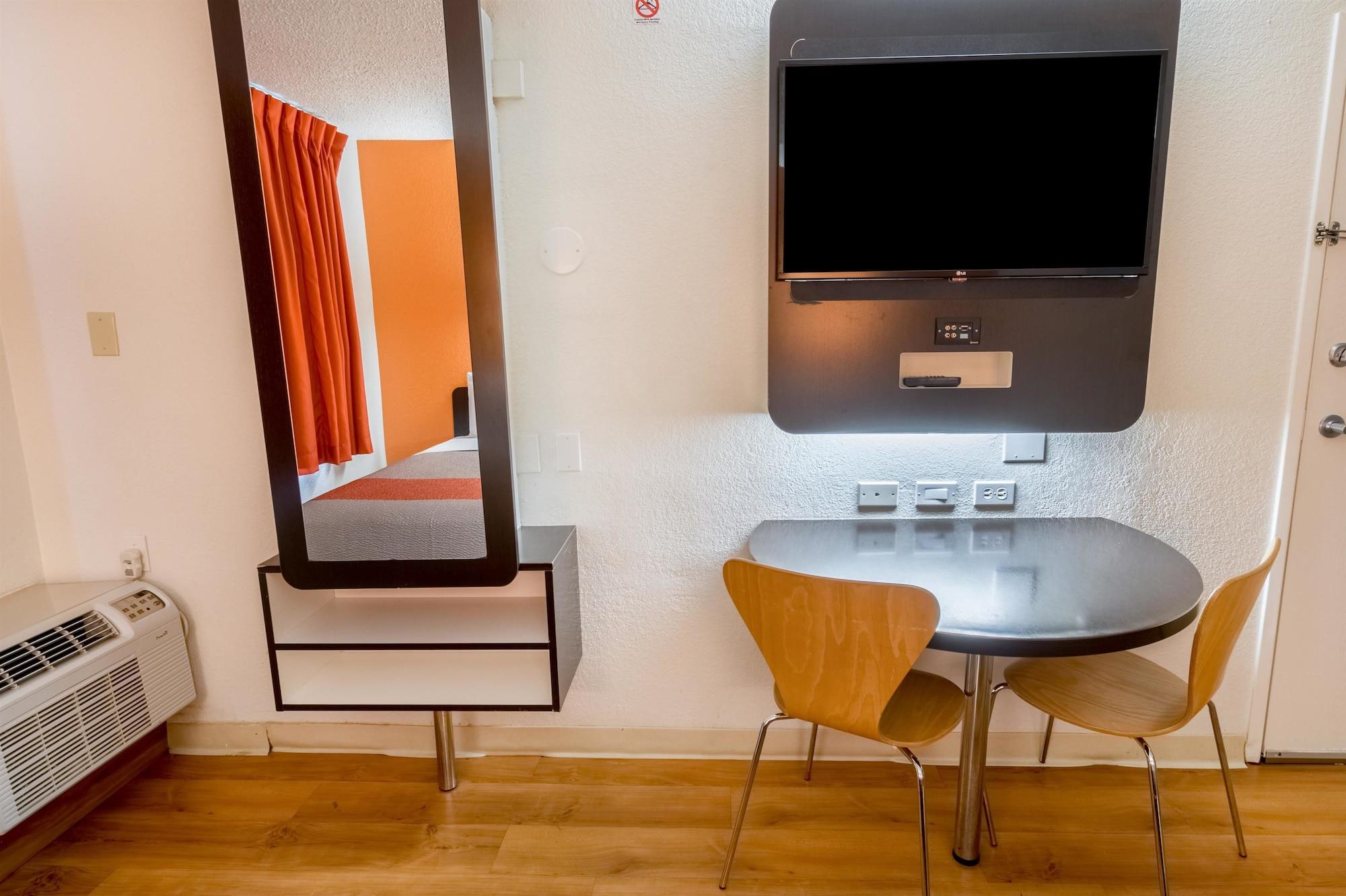 Motel 6-Irving, Tx - Dfw Airport North Bagian luar foto