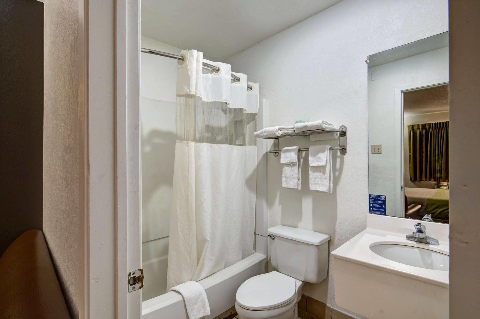 Motel 6-Irving, Tx - Dfw Airport North Bagian luar foto