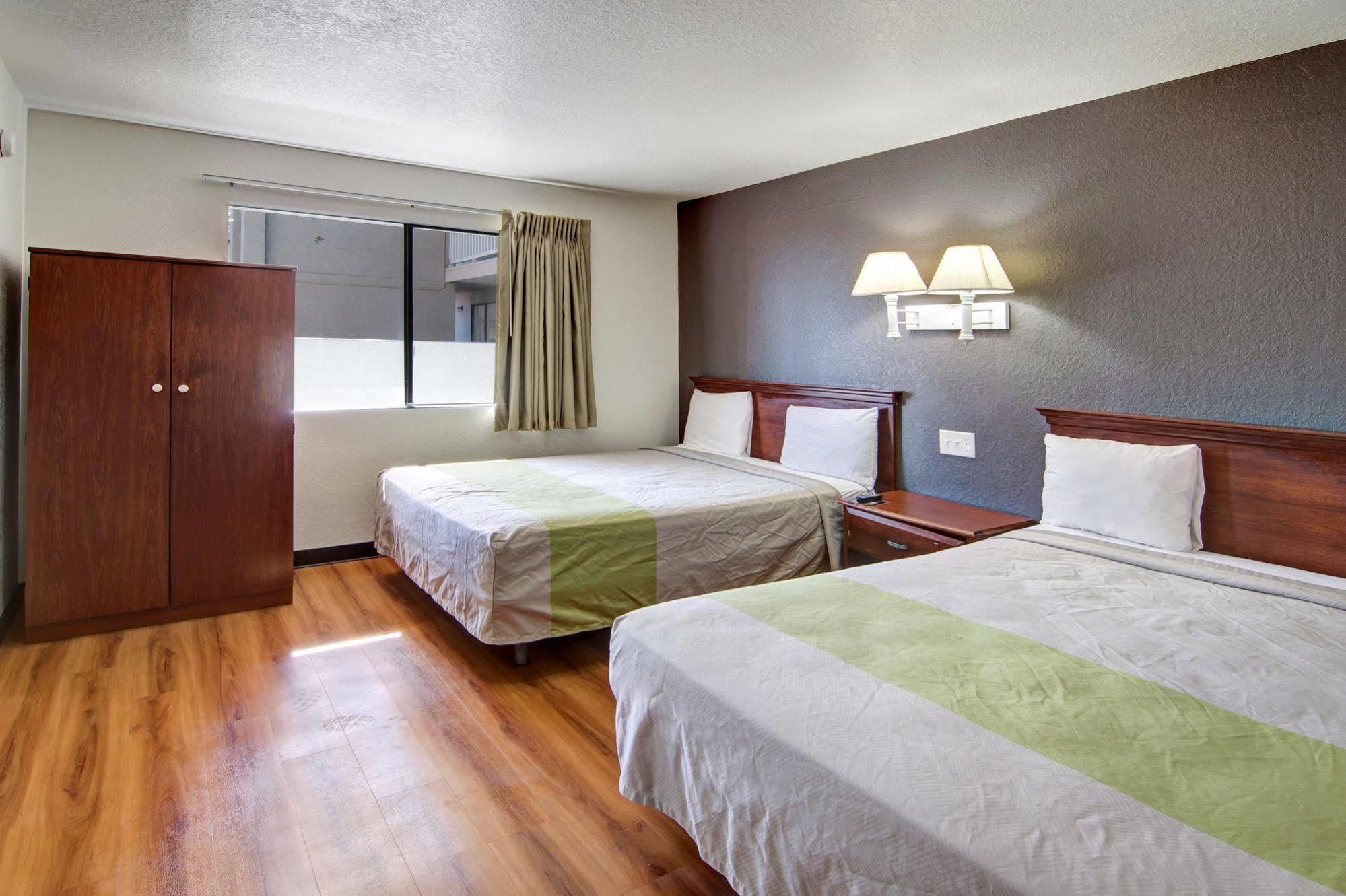 Motel 6-Irving, Tx - Dfw Airport North Bagian luar foto